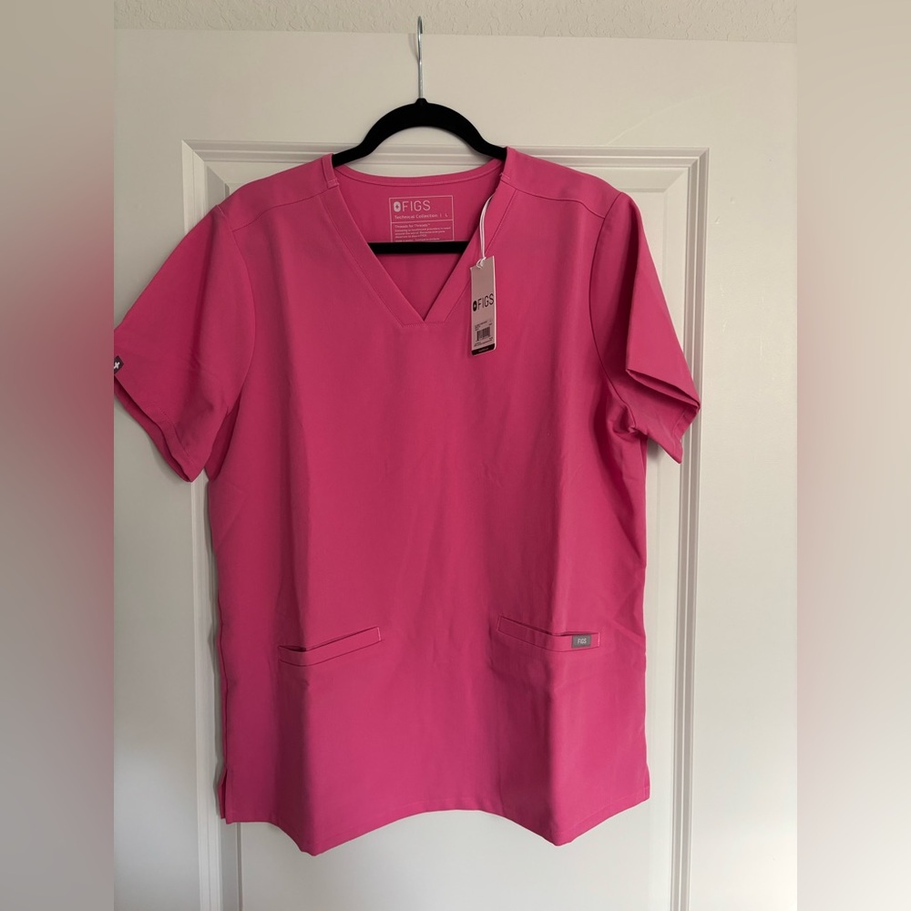 Figs Casma Scrub Top in F*ing Pink size L